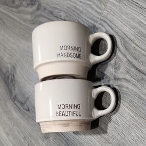 GUC Crowfton Set Of 2 13oz Mugs